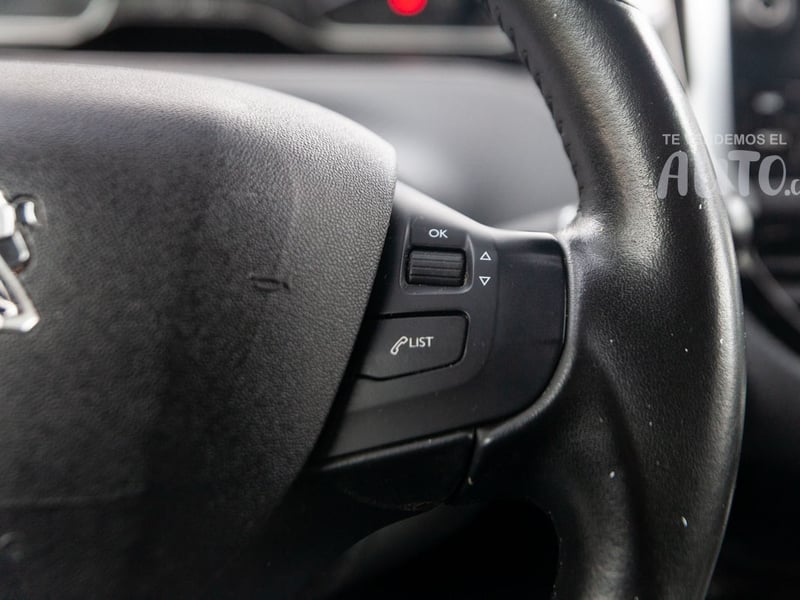 Peugeot 208 2019 - Imagen 10 de 18