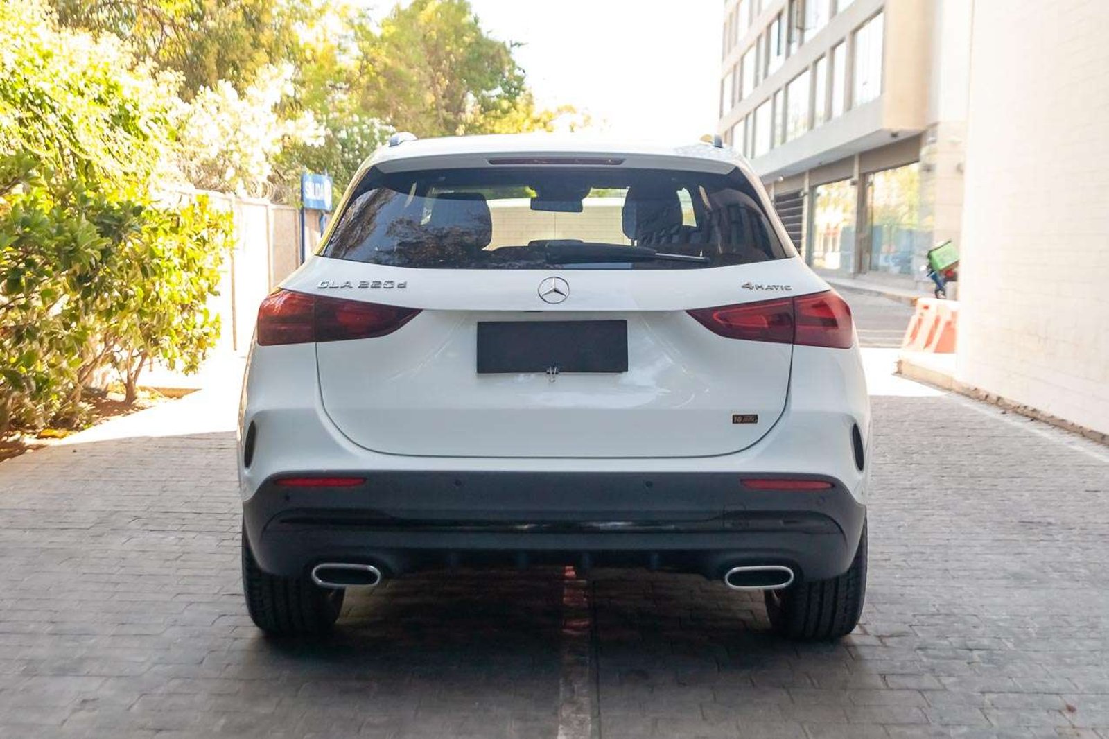 MERCEDES BENZ GLA 220D 2025 - Imagen 4 de 17
