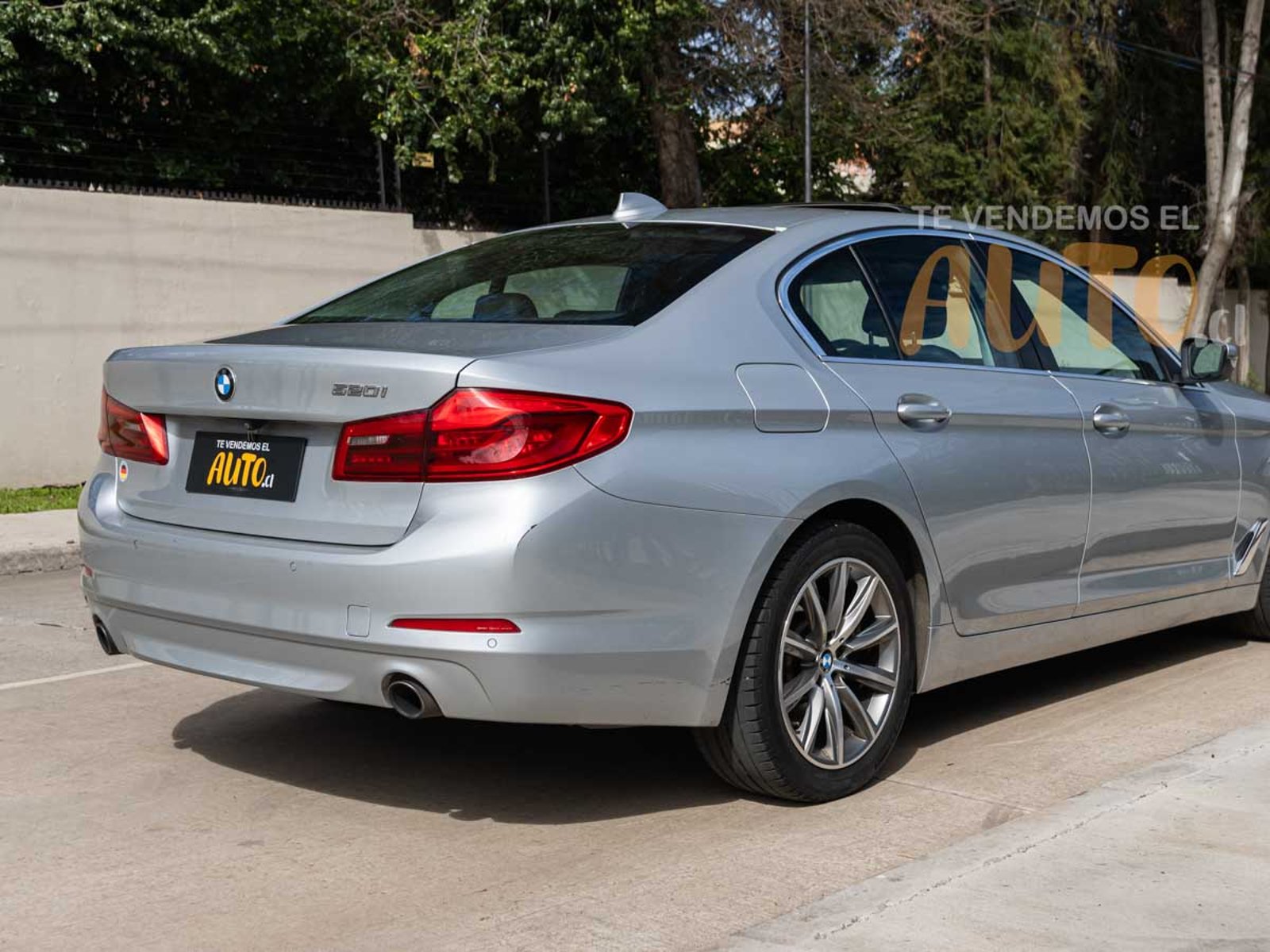 BMW 520i 2019 - Foto 5 de 20