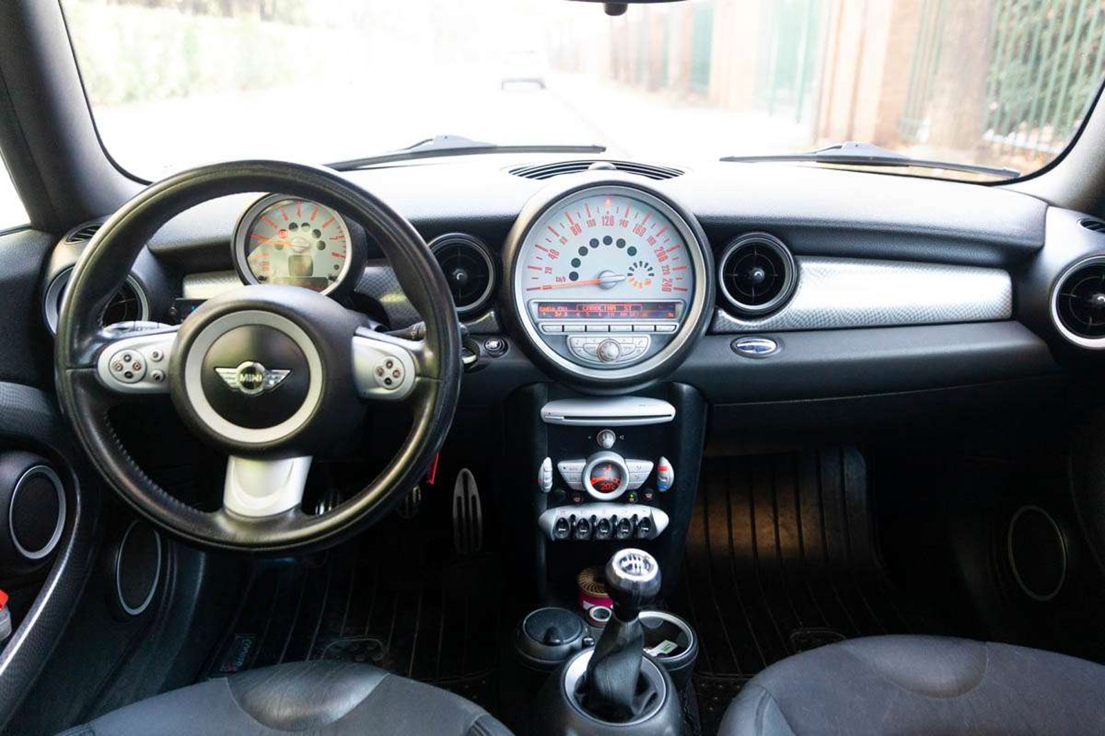 MINI Cooper S 2008 - Imagen 15 de 16