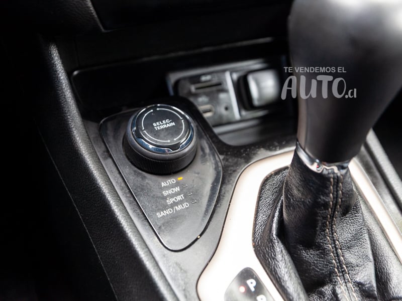 Jeep Cherokee 2015 - Imagen 18 de 20