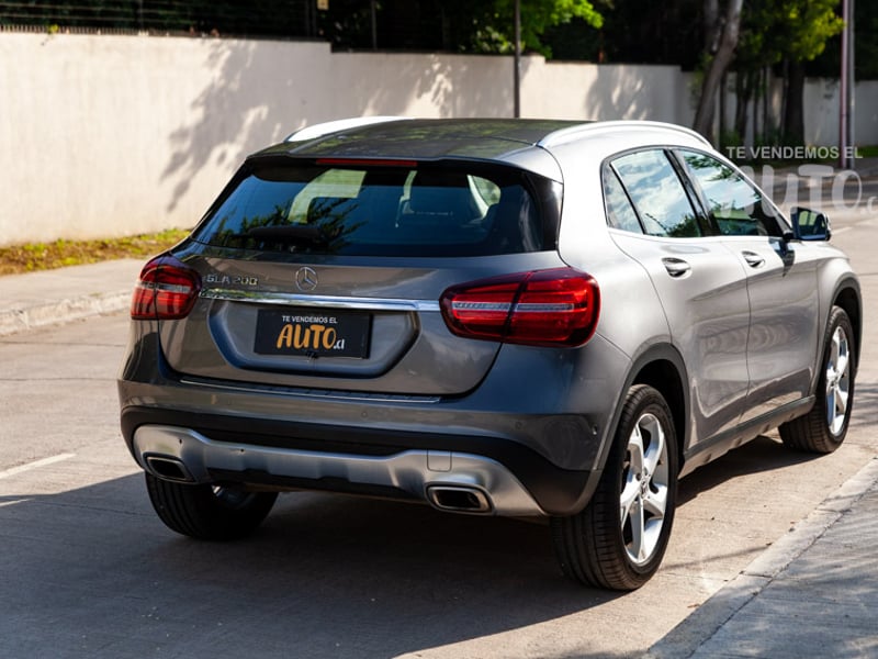 Mercedes-Benz GLA200 2019 - Imagen 5 de 18