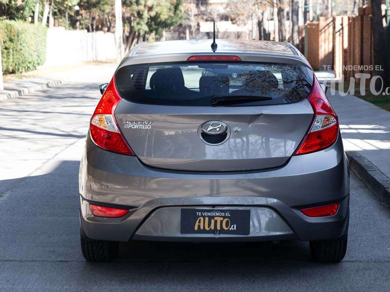 Hyundai Accent 2018 - Foto 4 de 18