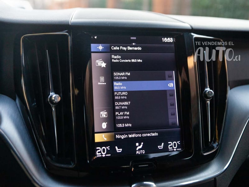 Volvo XC60 2021 - Imagen 11 de 18
