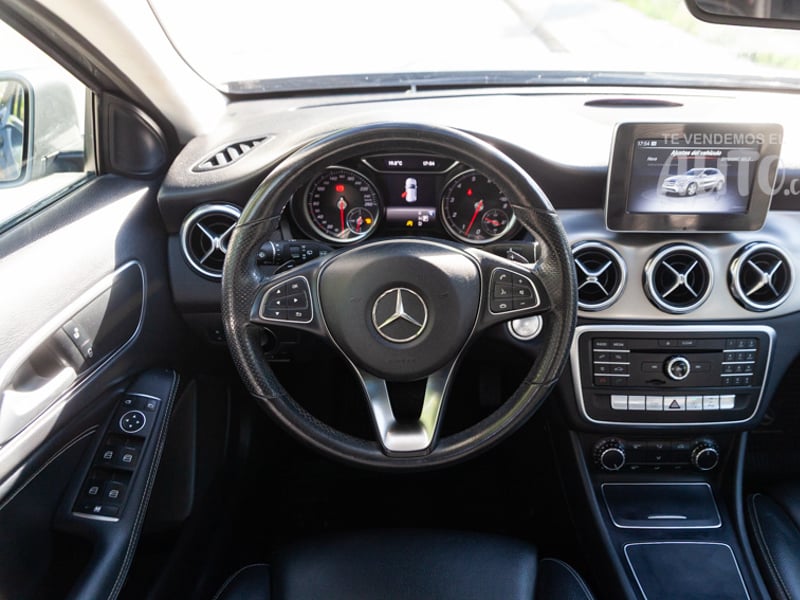 Mercedes-Benz GLA200 2019 - Imagen 18 de 18