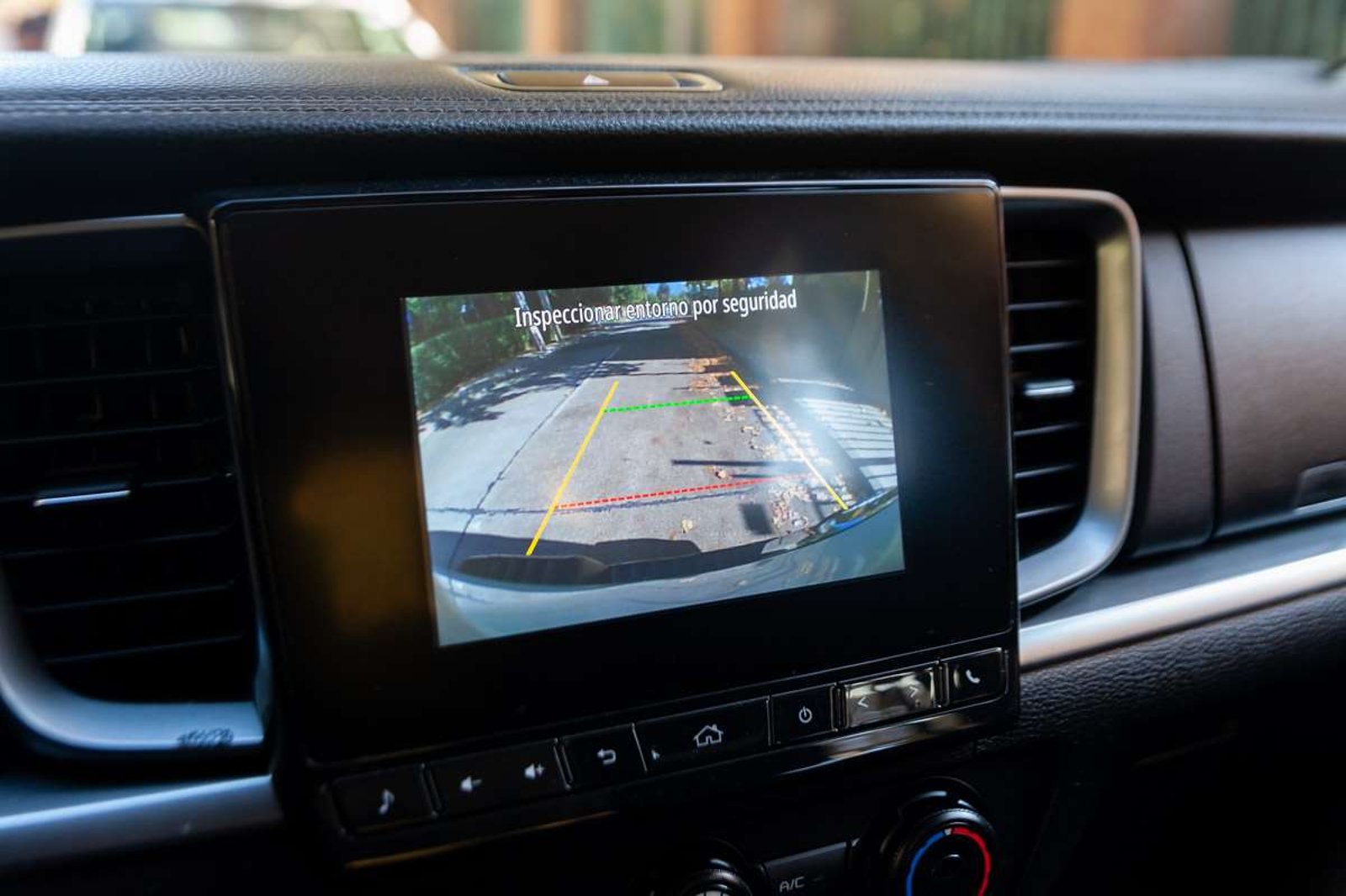 MAZDA BT-50 2023 - Imagen 12 de 20