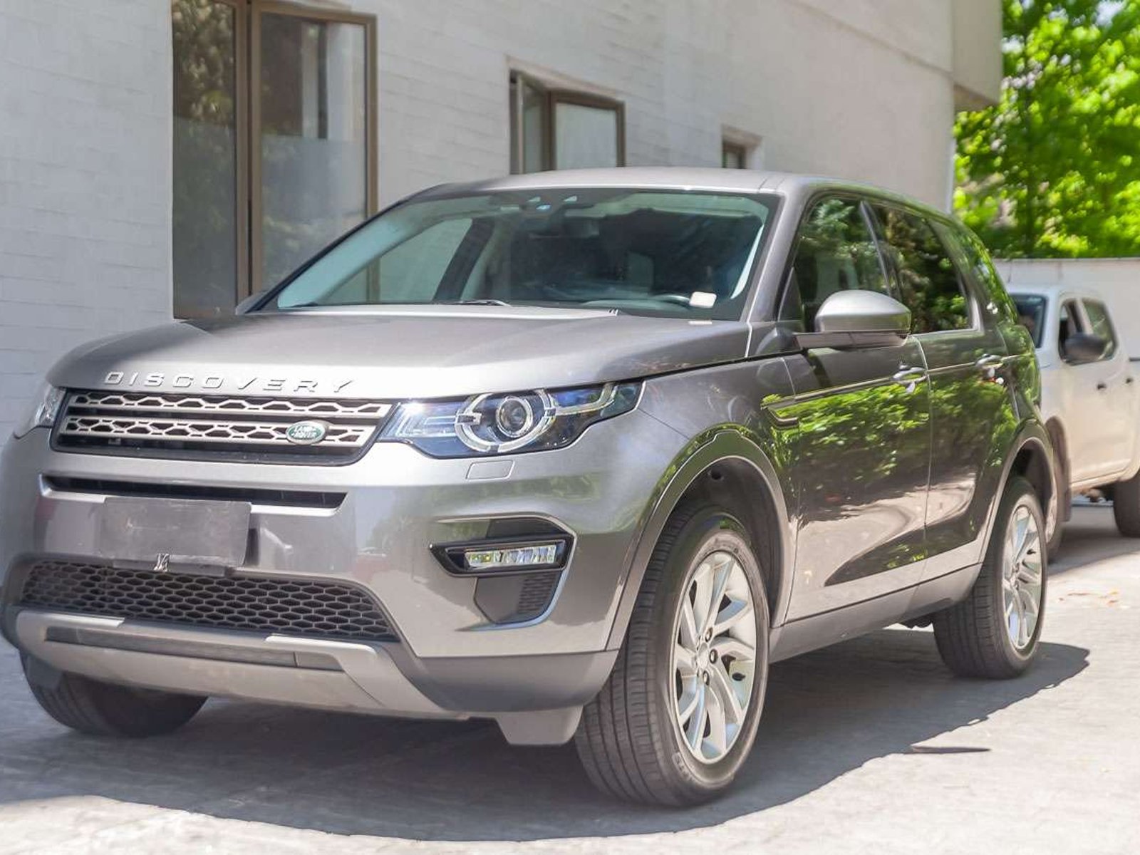 Land Rover Discovery Sport SE 2019 - Foto 2 de 17