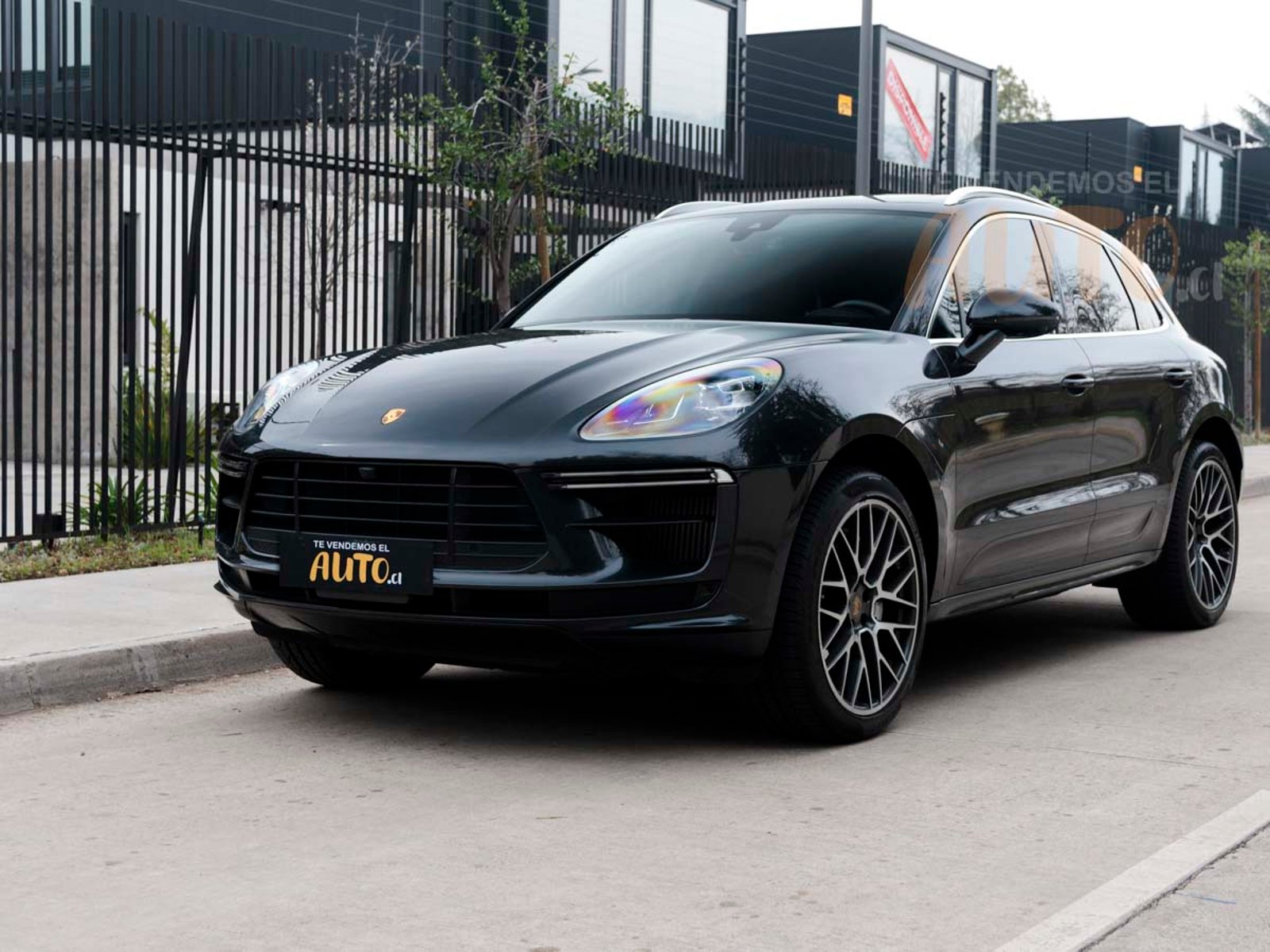 Porsche Macan Turbo 2021 - Foto 2 de 19