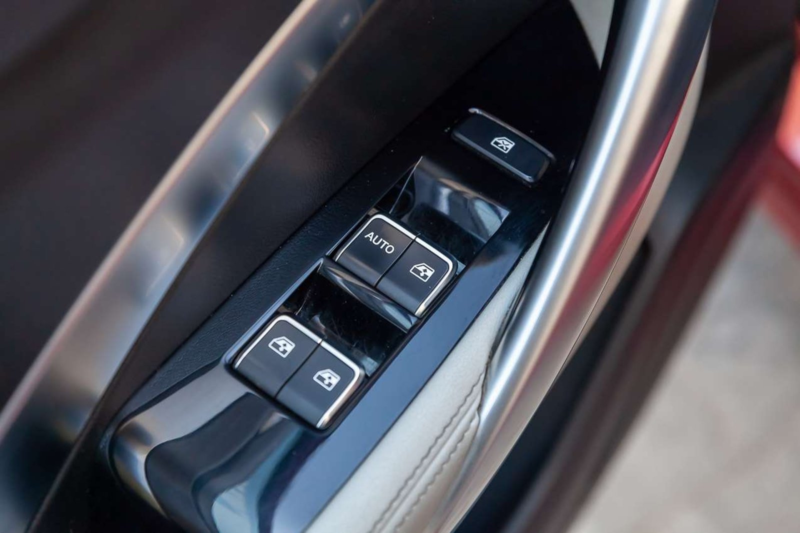 CHEVROLET Captiva 2022 - Imagen 14 de 18