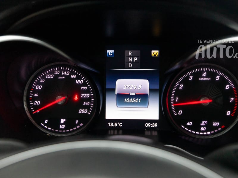 Mercedes-Benz C200 2017 - Imagen 9 de 20