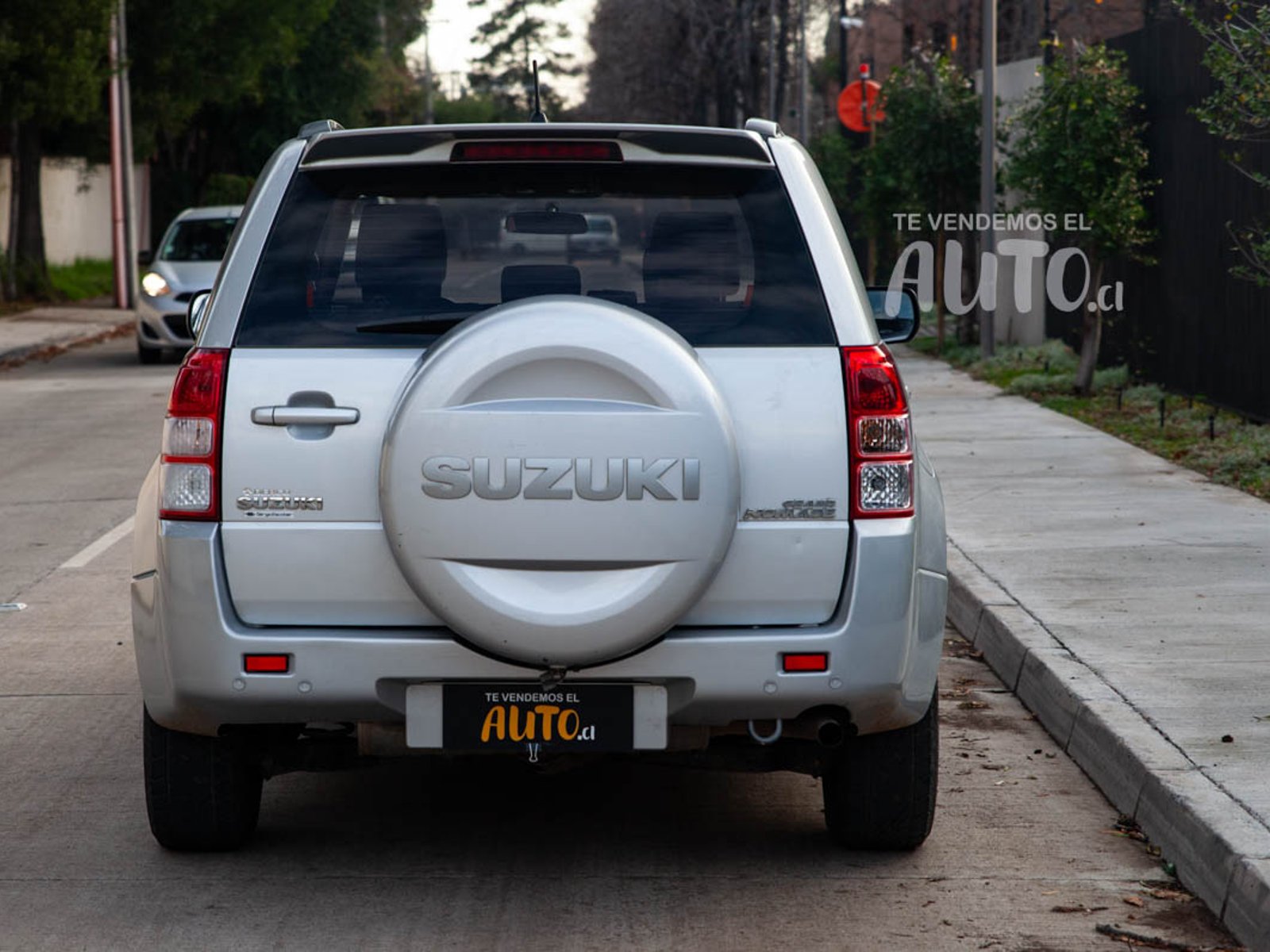 Suzuki Grand Nomade 2017 - Foto 4 de 16