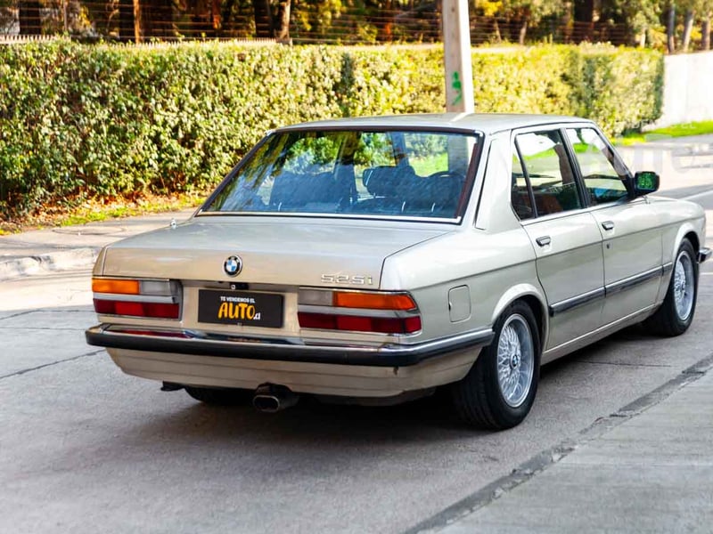 BMW 525 1985 - Imagen 5 de 14