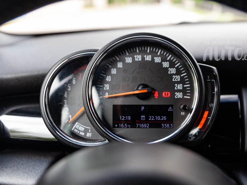 Mini Cooper S 2019 - Imagen 8 de 17