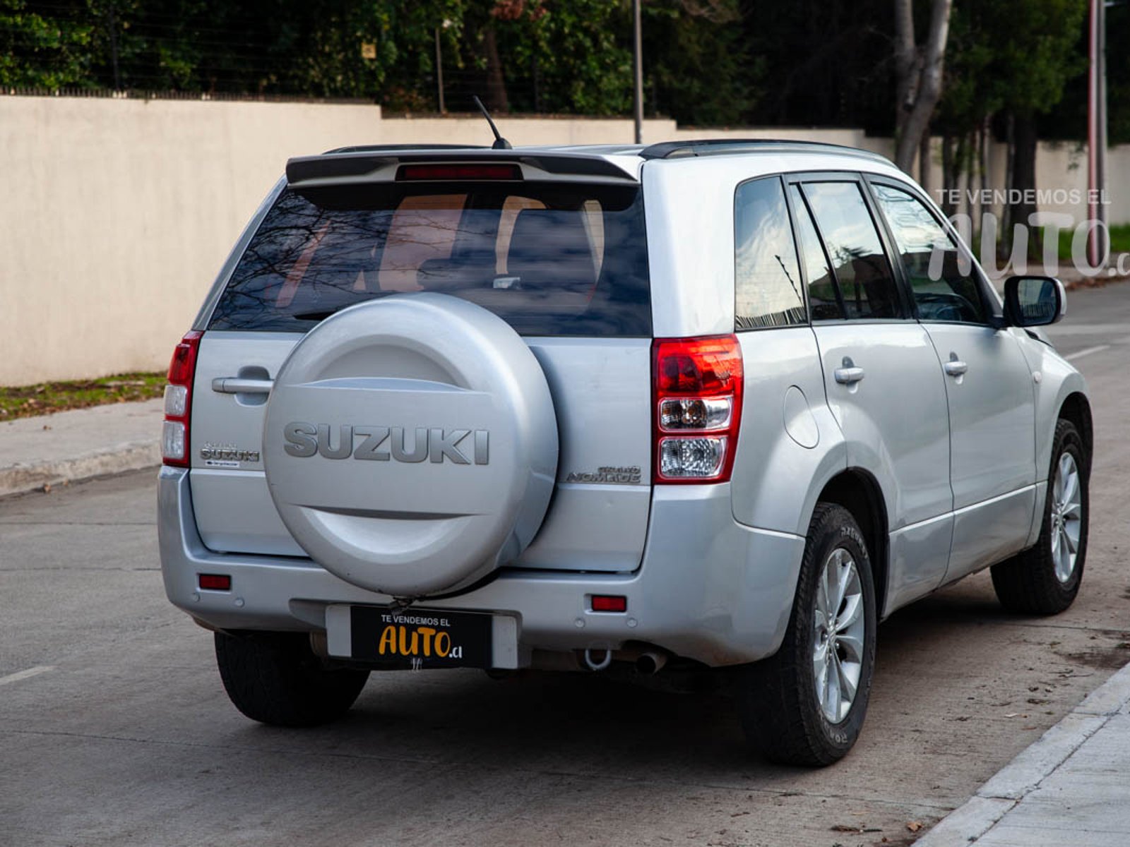 Suzuki Grand Nomade 2017 - Foto 5 de 16