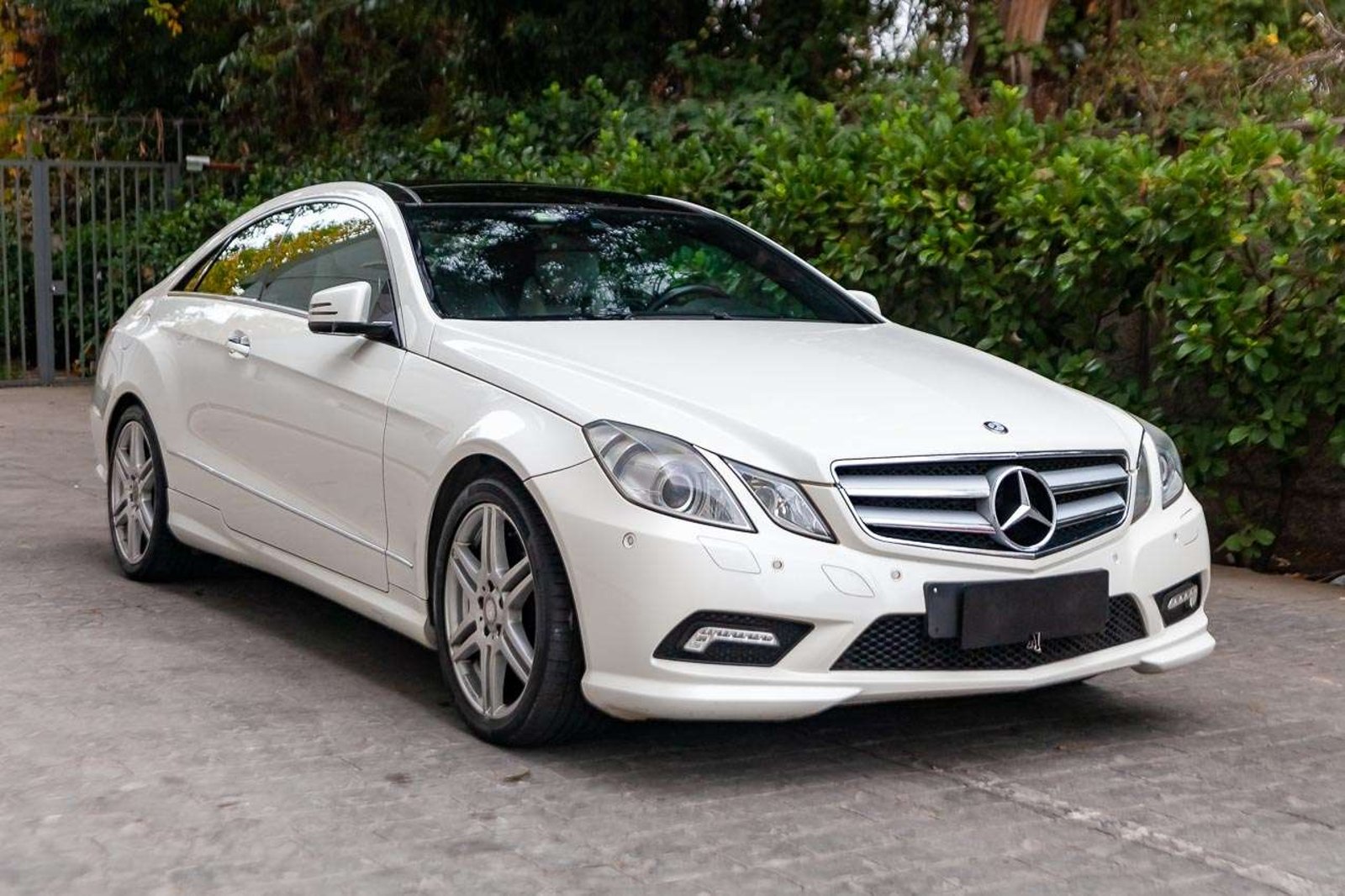 MERCEDES BENZ E500 2010 - Imagen 6 de 20