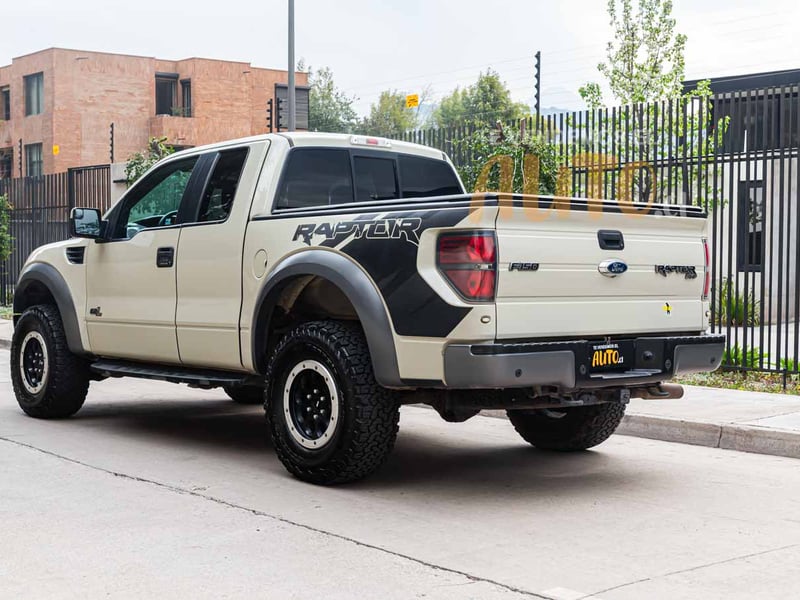 Ford F-150 RAPTOR 2015 - Imagen 4 de 17
