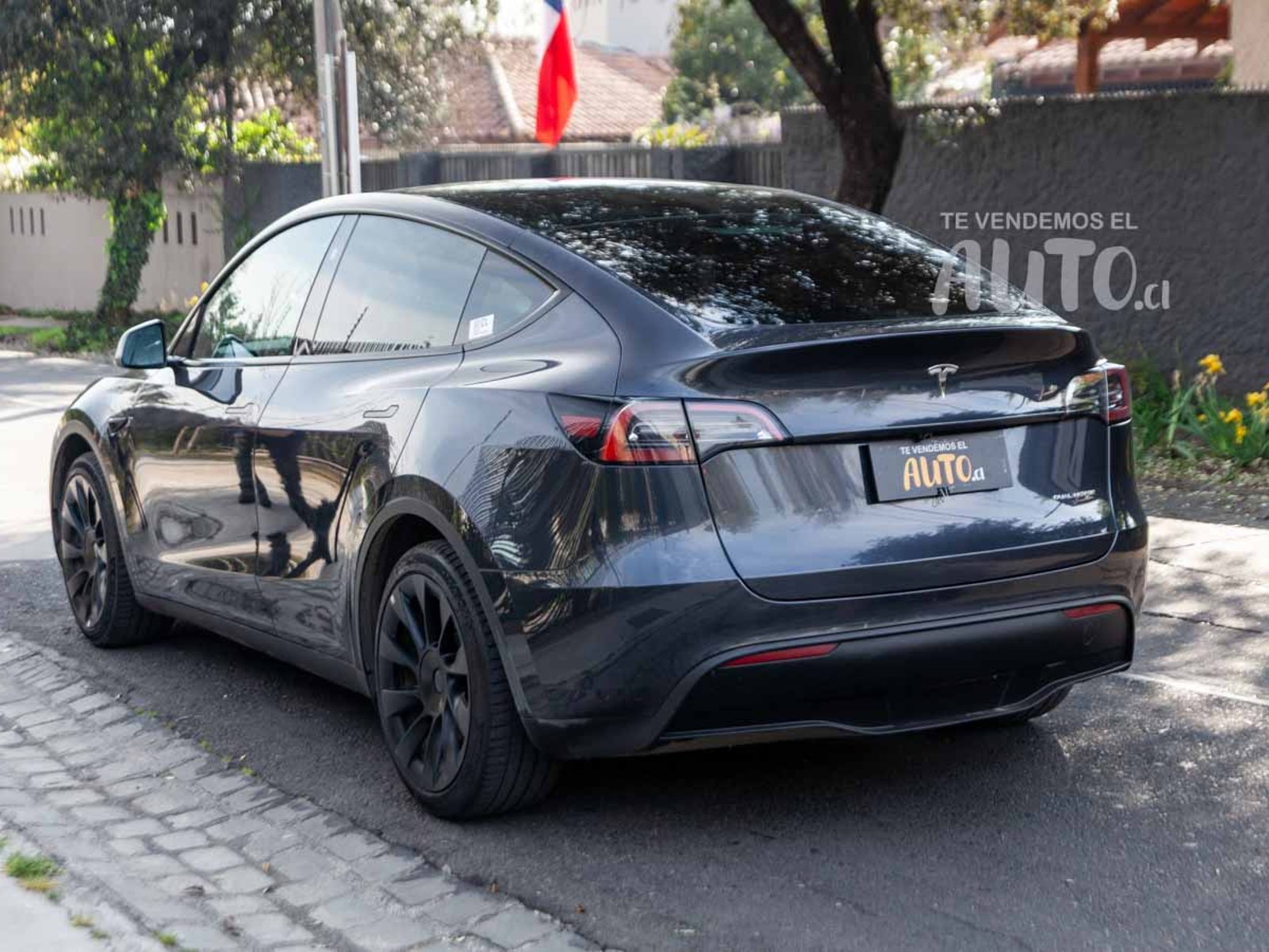 Tesla Model Y 2025 - Foto 3 de 18