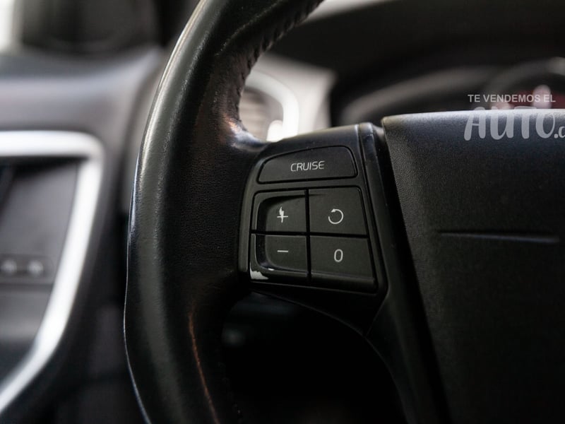 Volvo S60 2019 - Imagen 10 de 18