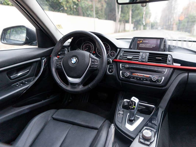 BMW 320I 2013 - Imagen 18 de 19