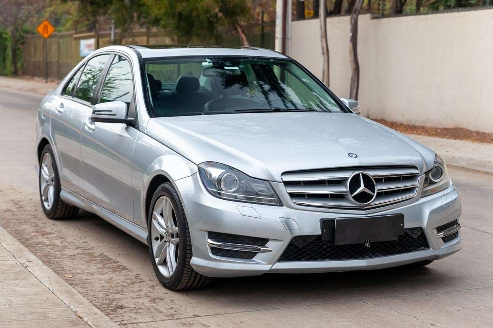 MERCEDES BENZ C200 2013 - Imagen 6 de 20