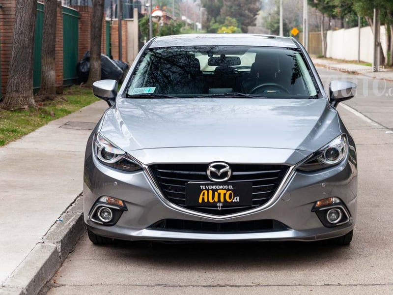 Mazda 3 2015