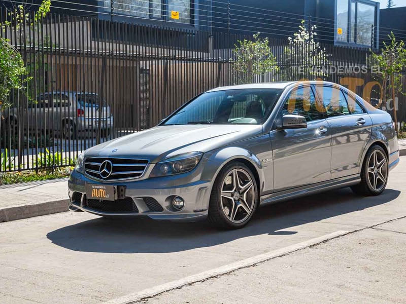Mercedes-Benz C63 AMG 2011 - Imagen 3 de 20