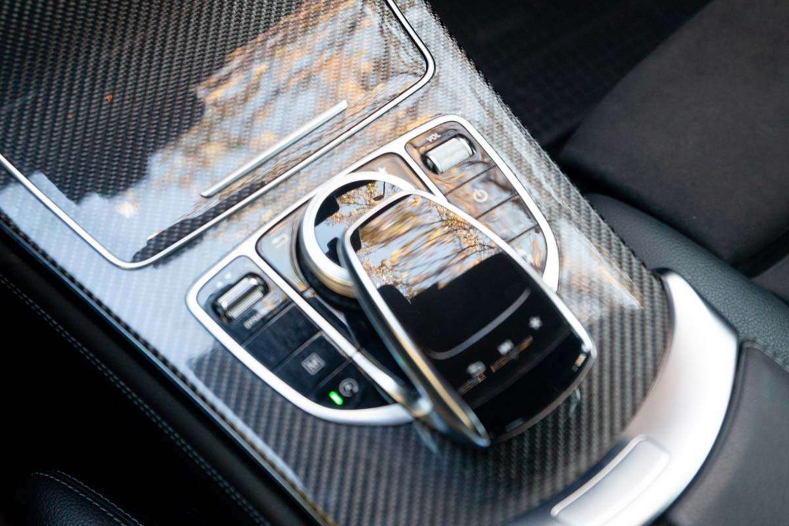 MERCEDES BENZ GLC300 2019 - Imagen 14 de 19