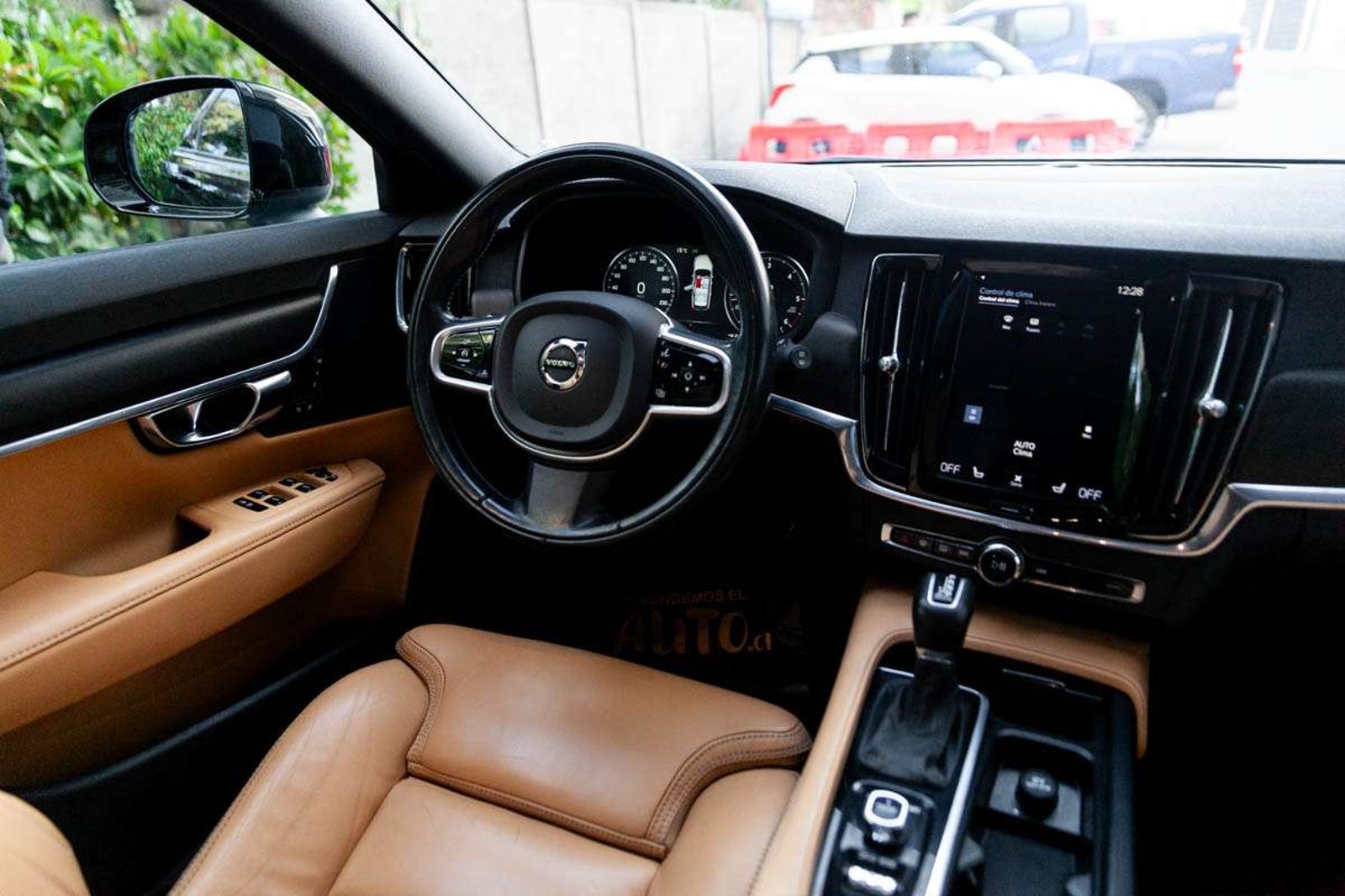 VOLVO V90 2017 - Imagen 17 de 18
