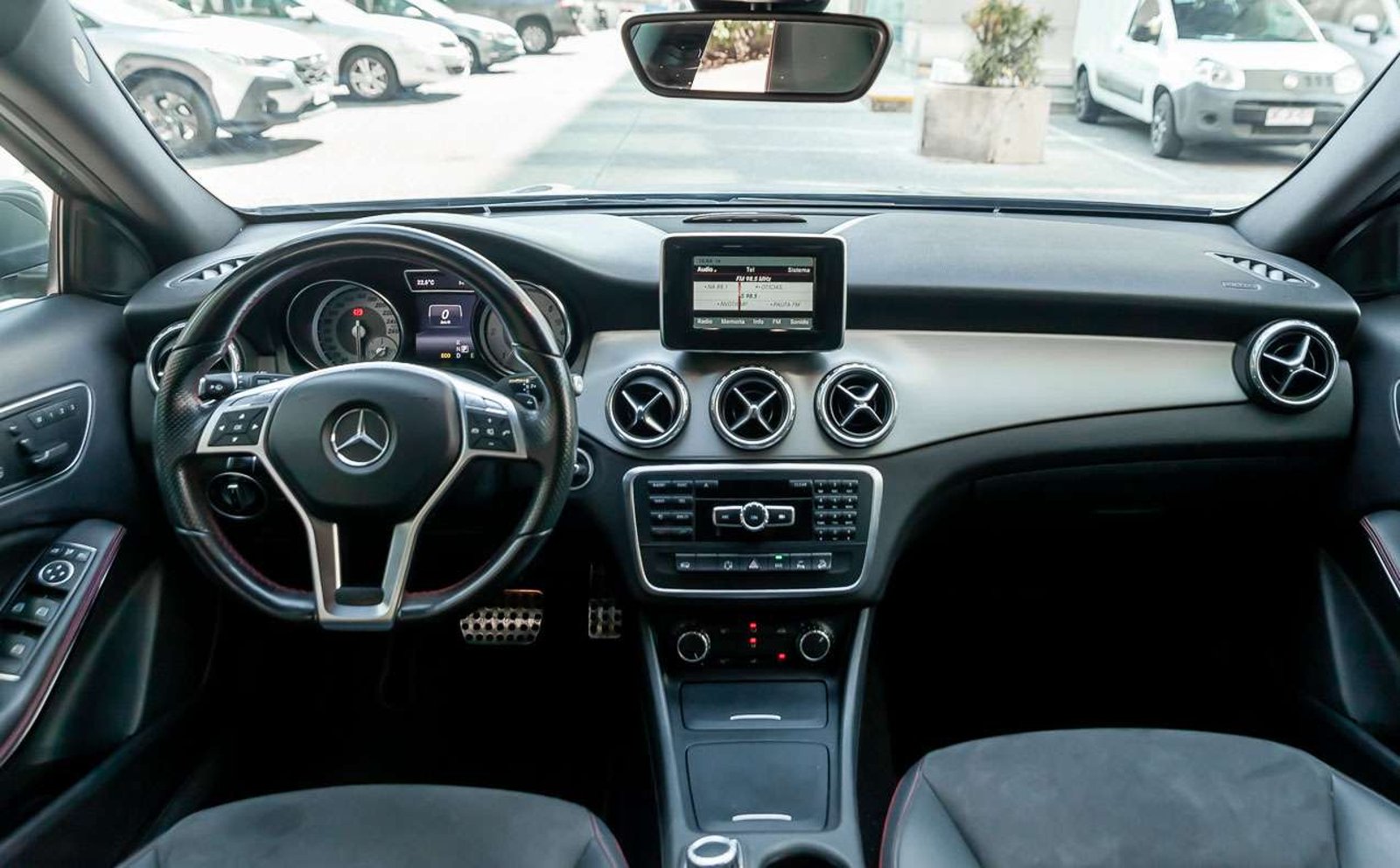 MERCEDES BENZ GLA 220 2016 - Imagen 15 de 16