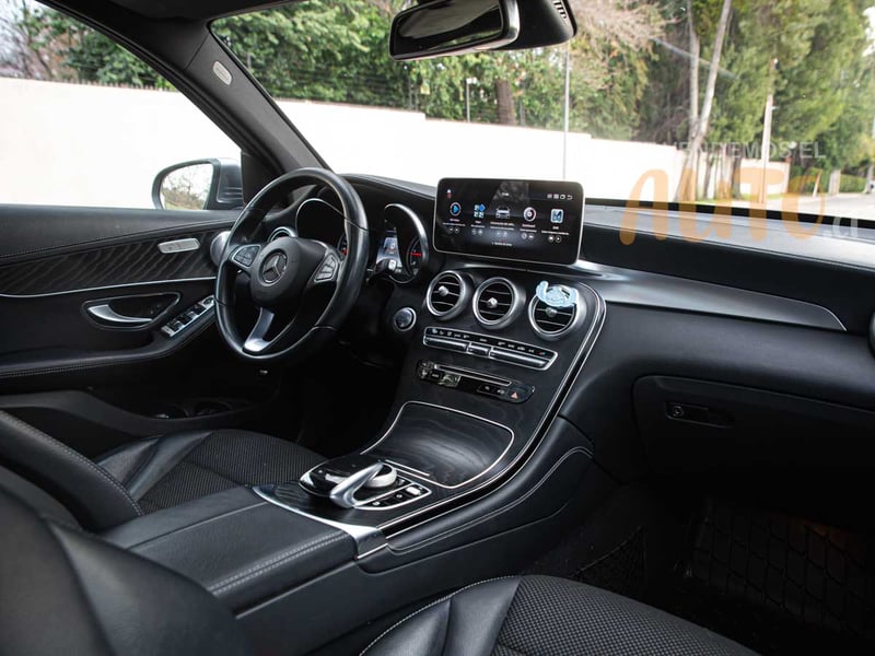 Mercedes-Benz GLC250d 2017 - Imagen 11 de 20