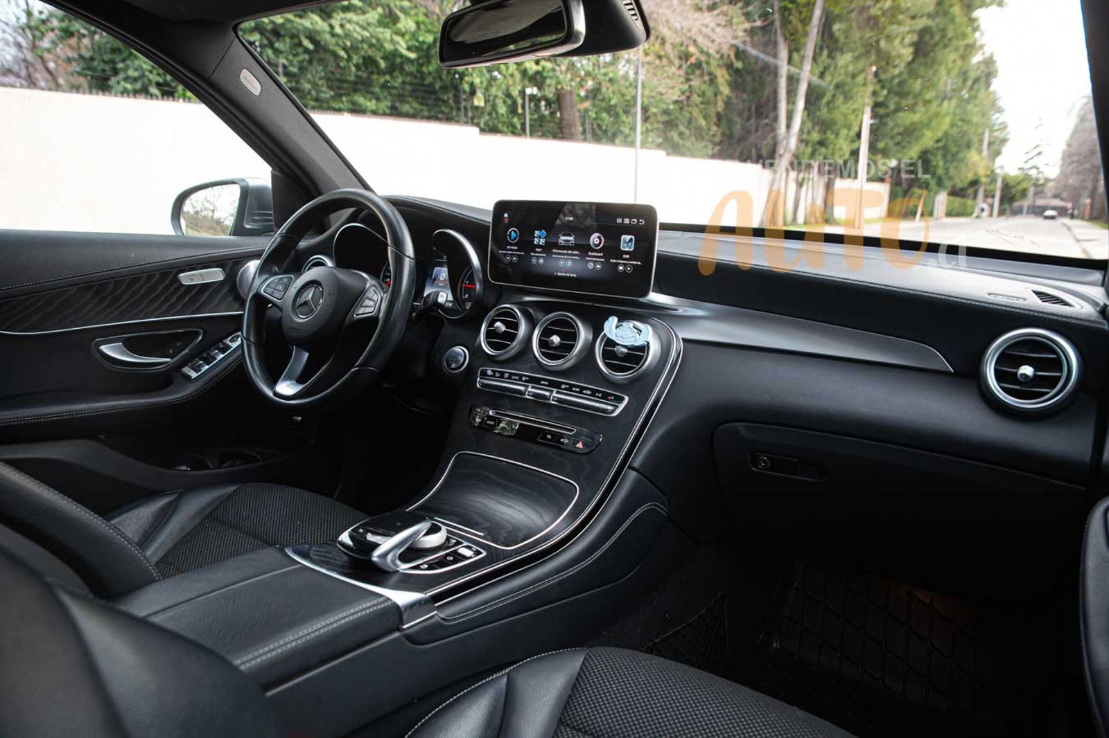 Mercedes-Benz GLC250d 2017 - Imagen 11 de 20