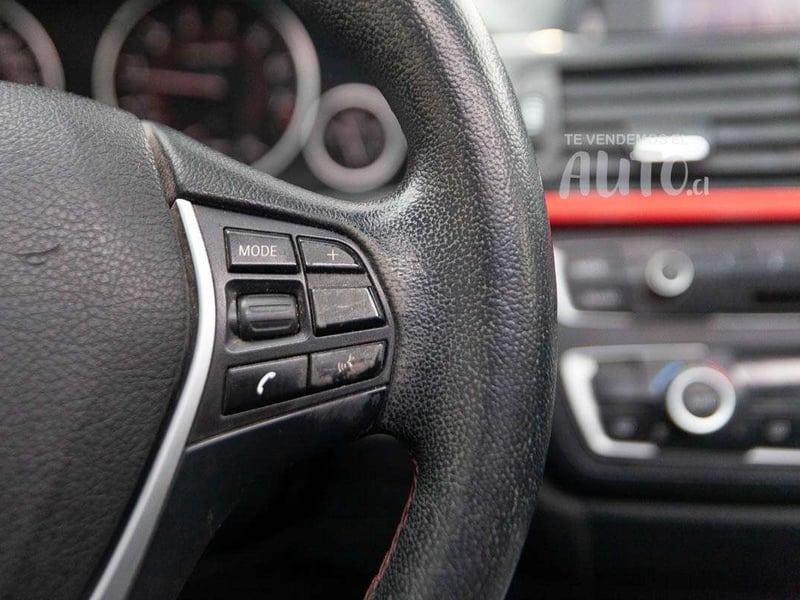 BMW 320I 2013 - Imagen 11 de 19