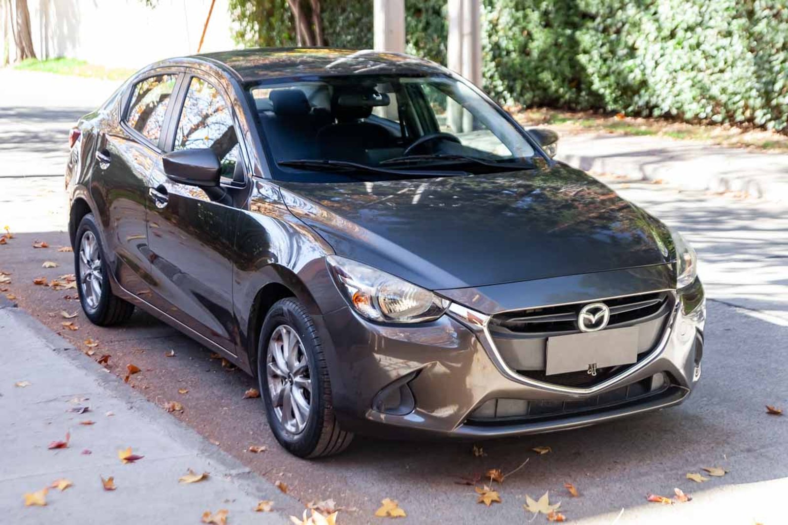 MAZDA 2 2019 - Imagen 6 de 17