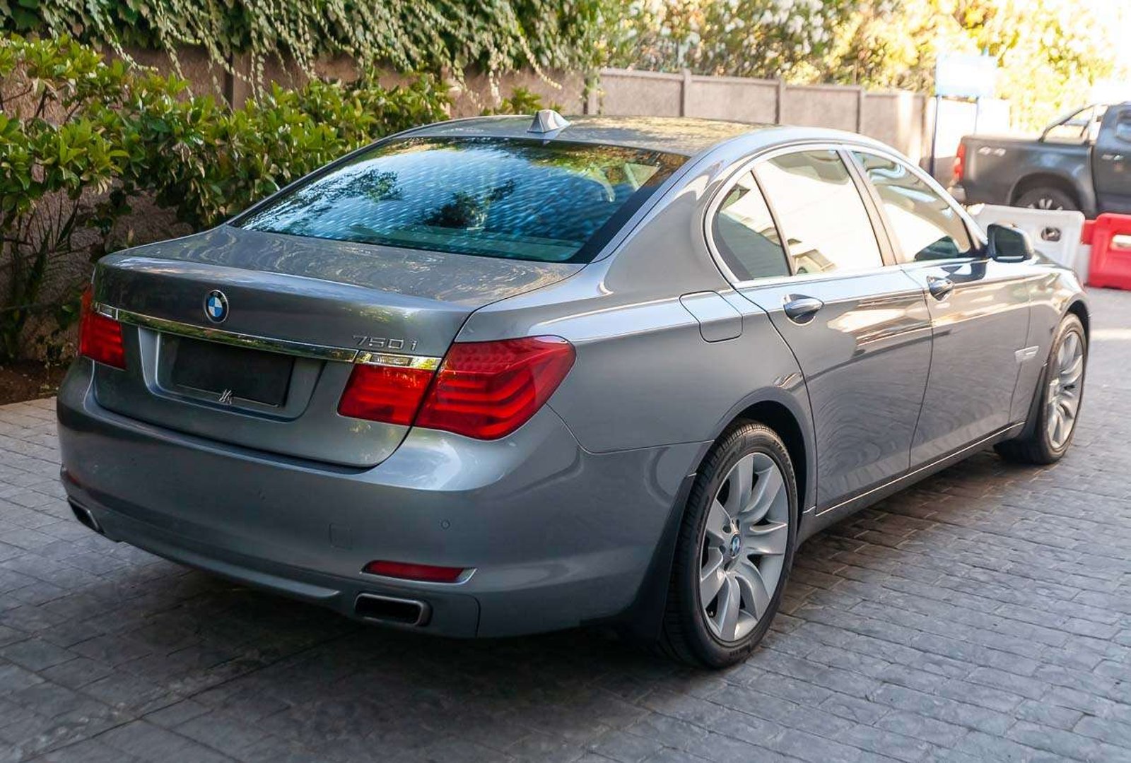 BMW 750i 2012 - Imagen 5 de 19