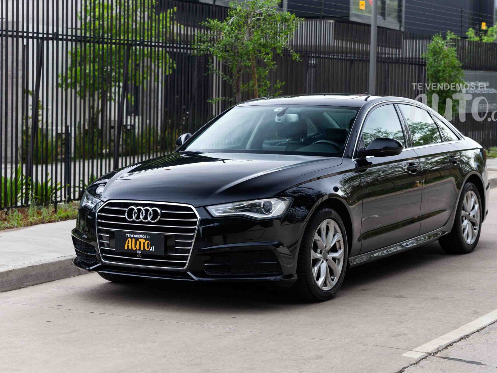 Audi A6 2017 - Foto 2 de 20