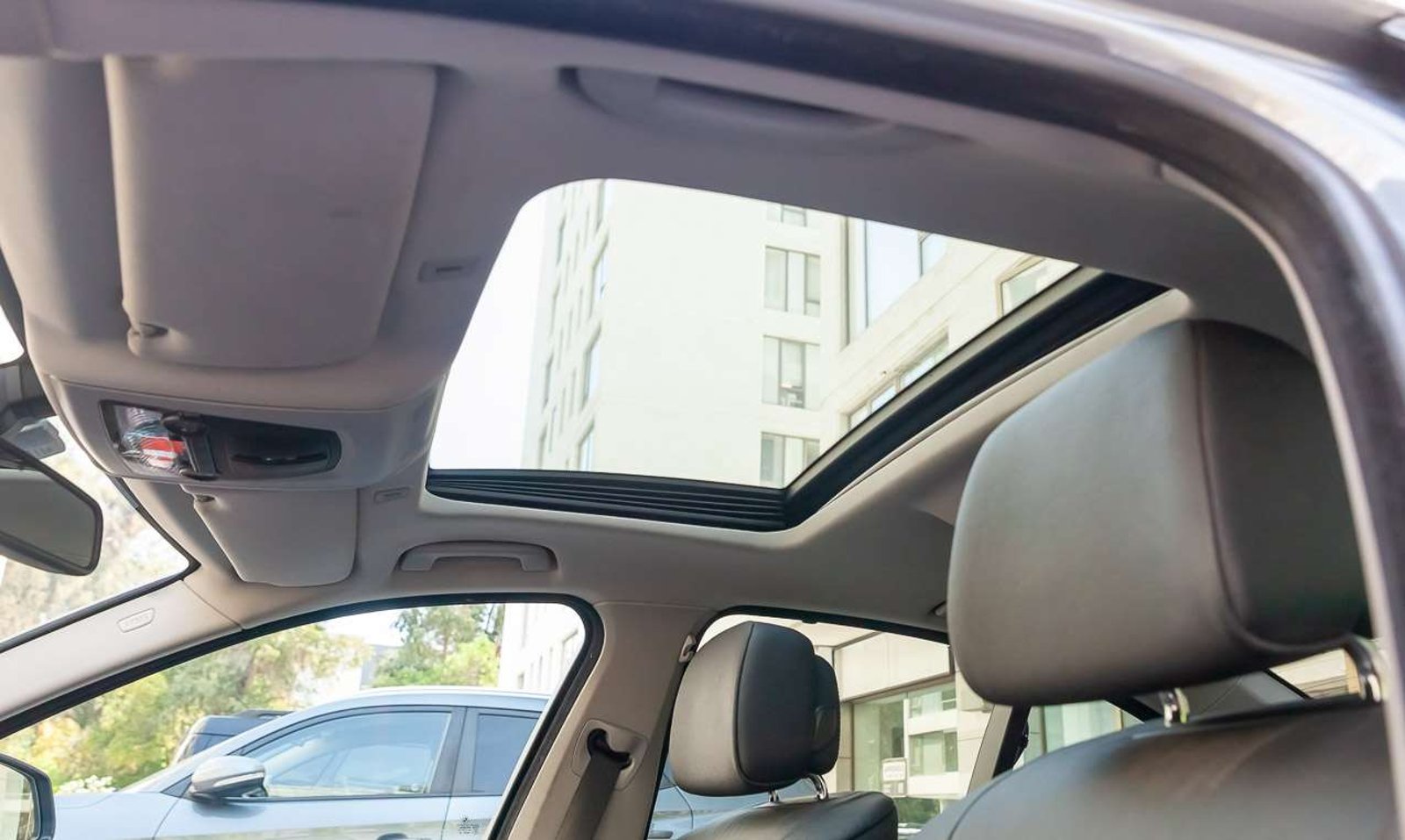 BMW 550i 2011 - Imagen 7 de 18