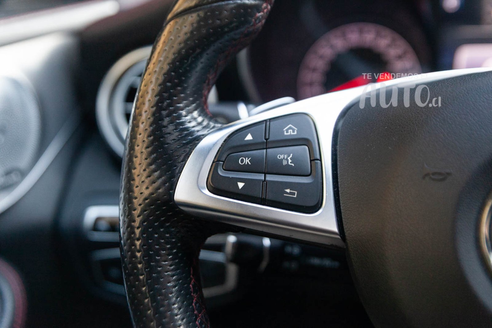 Mercedes-Benz C450 AMG 2016 - Imagen 10 de 20