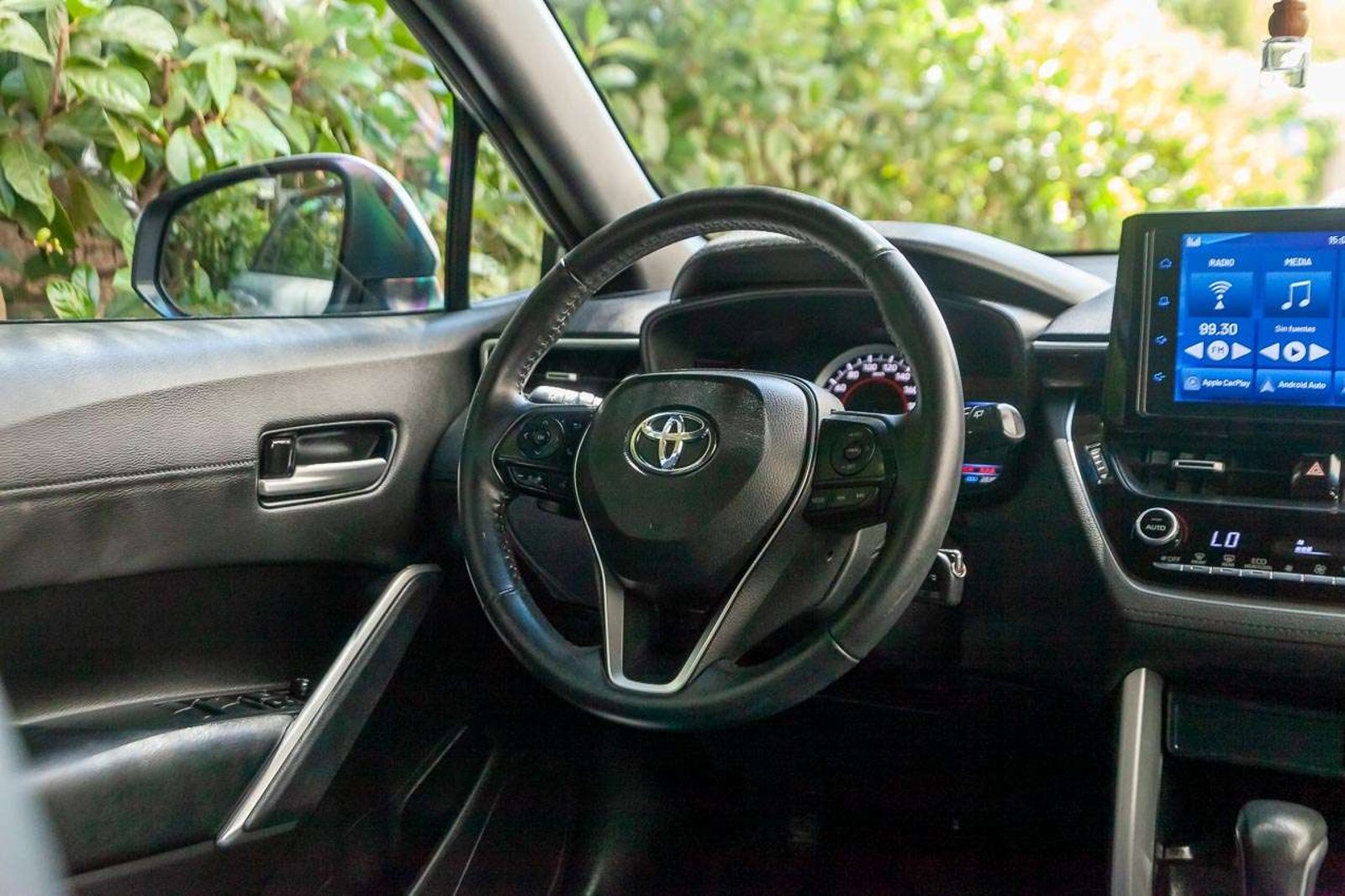 TOYOTA Corolla Cross 2022 - Imagen 16 de 17