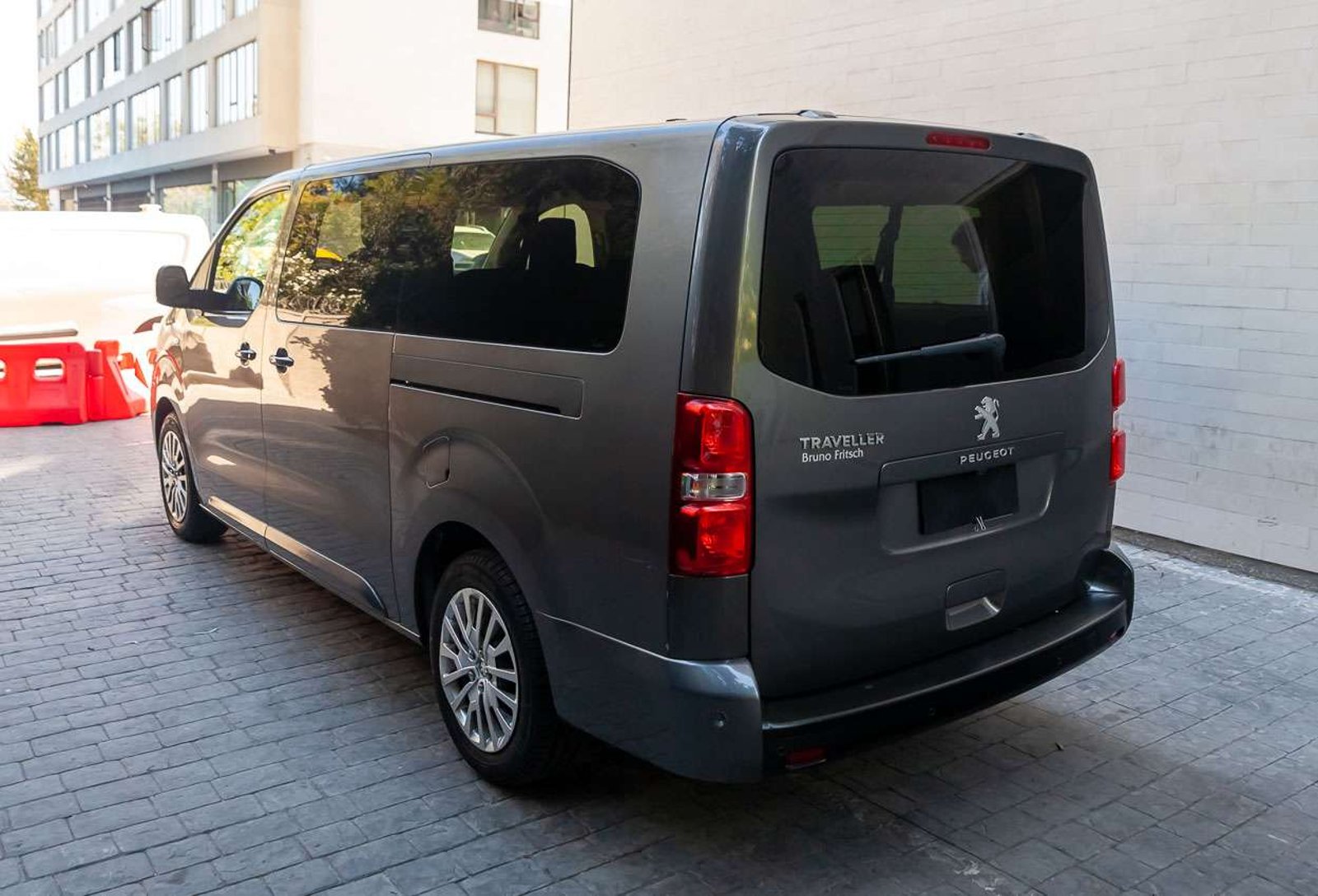 PEUGEOT Traveller 2024 - Imagen 3 de 20
