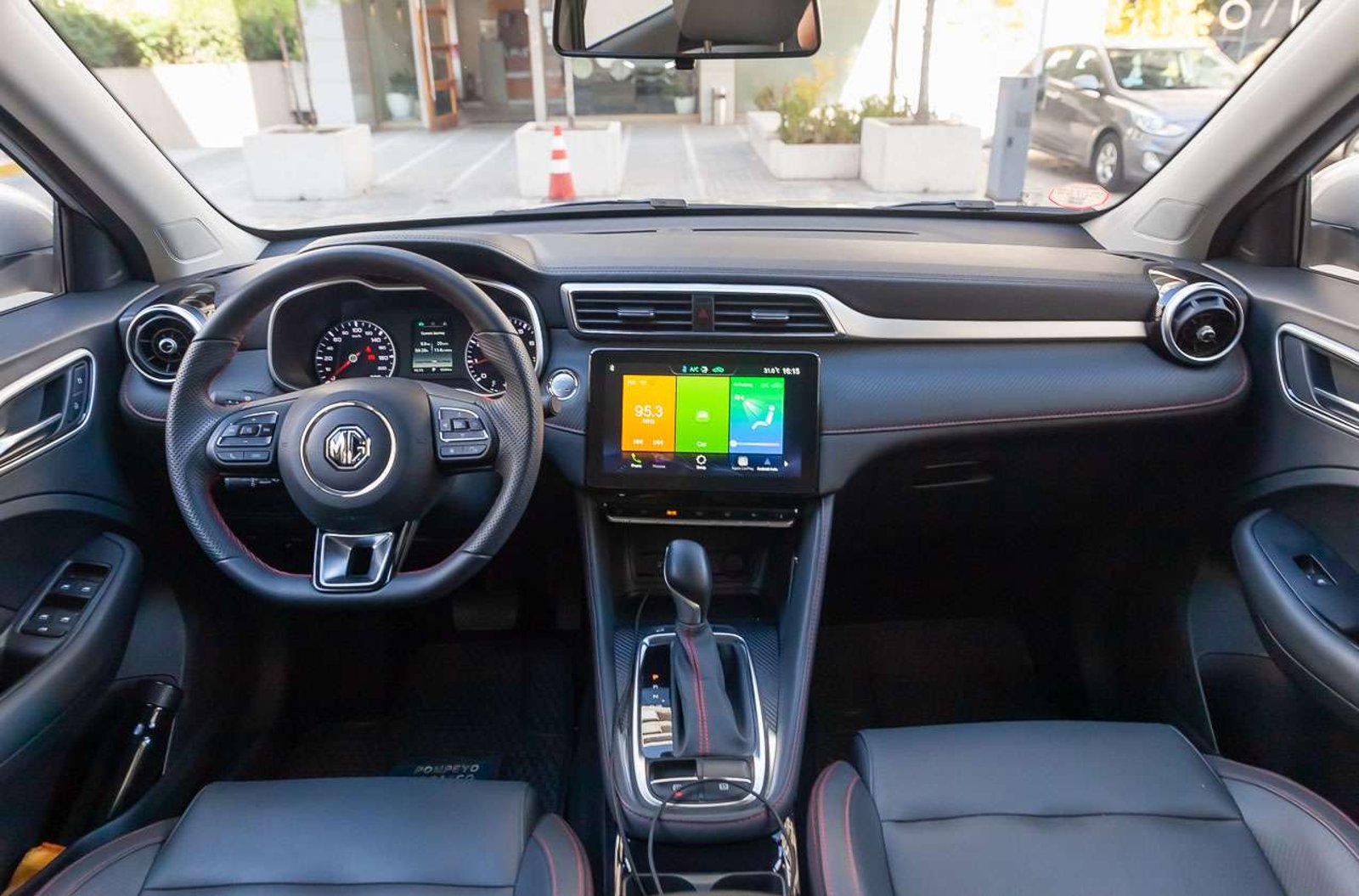 MG ZX 2025 - Imagen 17 de 19