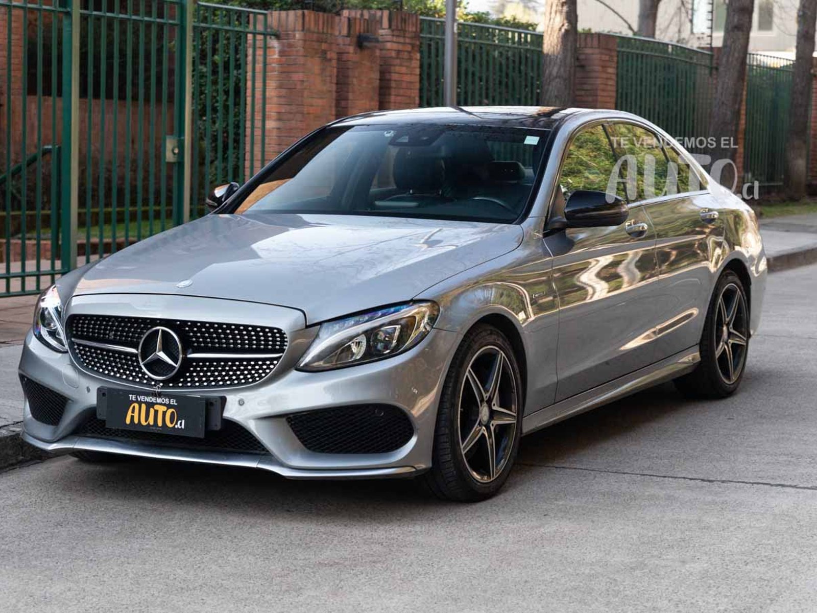 Mercedes-Benz C450 AMG 2016 - Foto 2 de 20