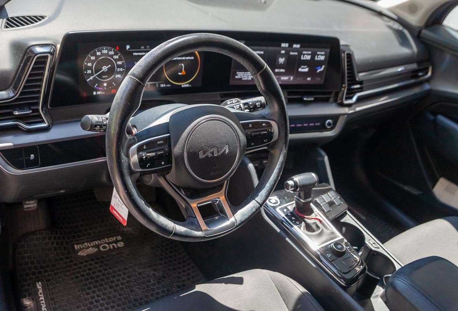 KIA Sportage 2023 - Imagen 7 de 19