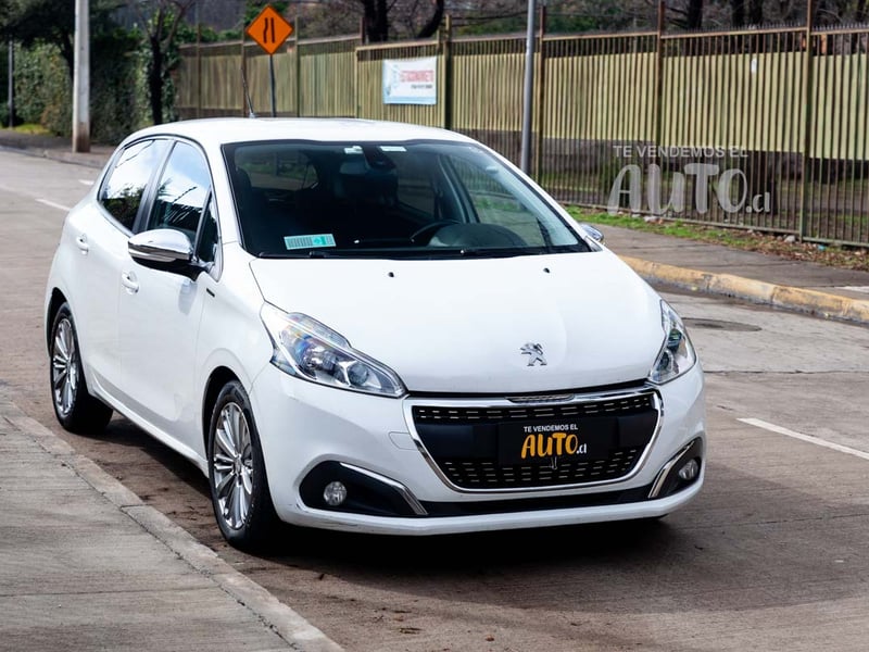 Peugeot 208 2019 - Imagen 6 de 18