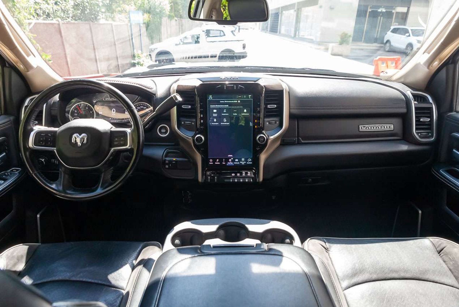 RAM 2500 2023 - Imagen 17 de 19