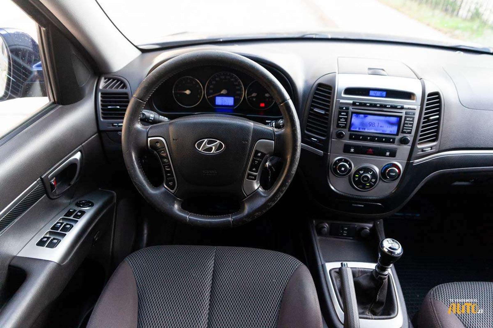 HYUNDAI Santa Fe 2011 - Imagen 17 de 17