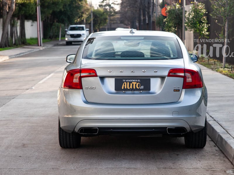 Volvo S60 2018 - Imagen 4 de 17