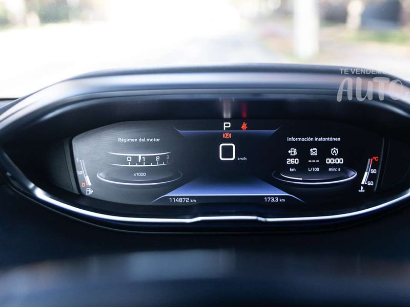 Peugeot 5008 2021 - Imagen 8 de 19