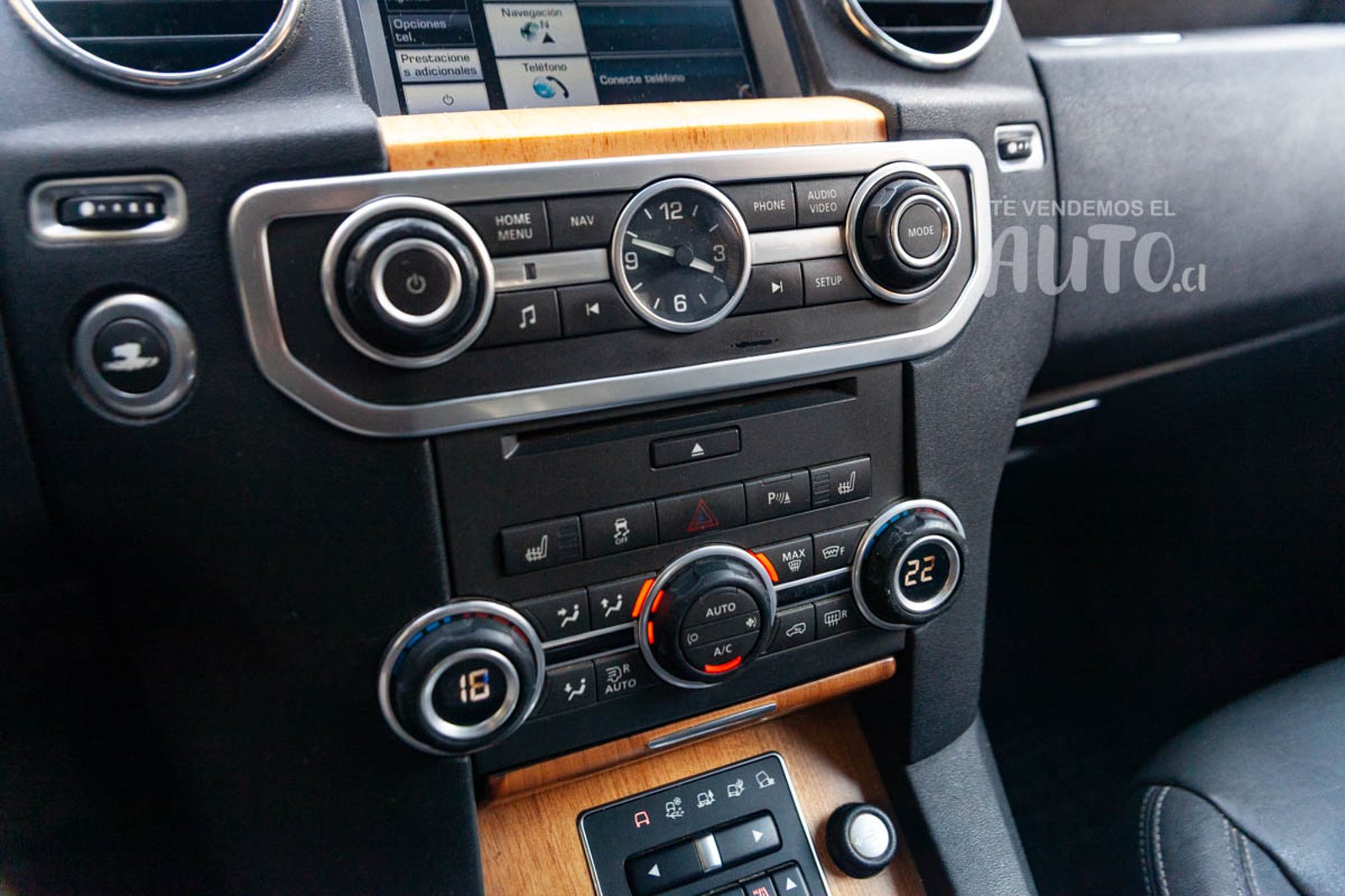 Land Rover Discovery 4 2015 - Imagen 14 de 19
