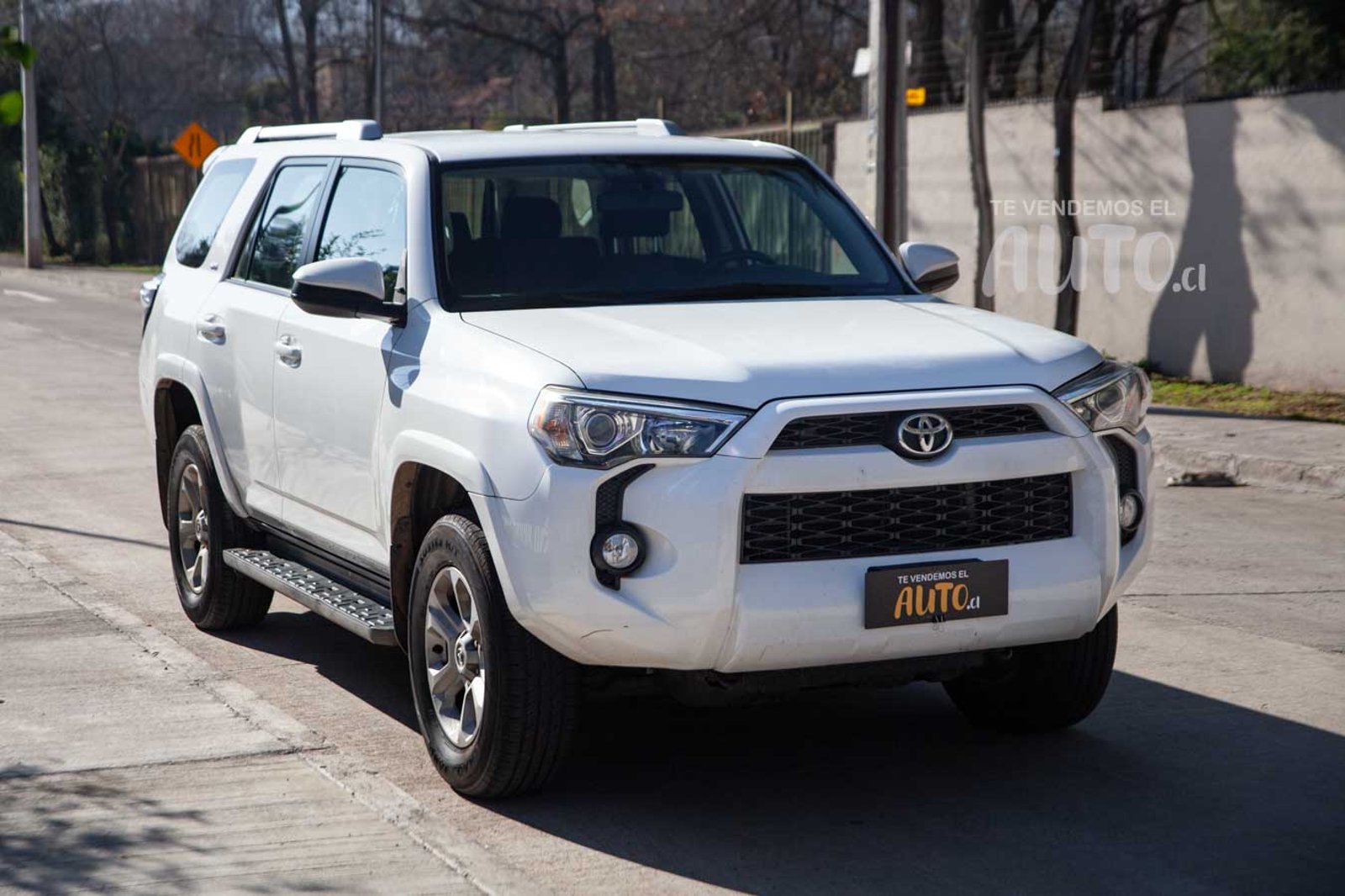 Toyota 4RUNNER 2018 - Imagen 7 de 17