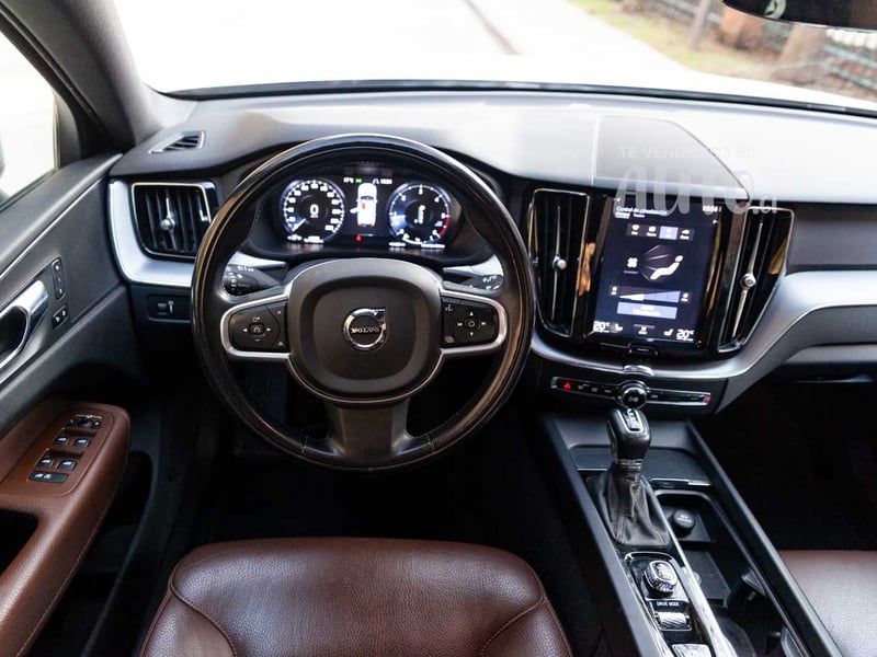 Volvo XC60 2021 - Imagen 18 de 18